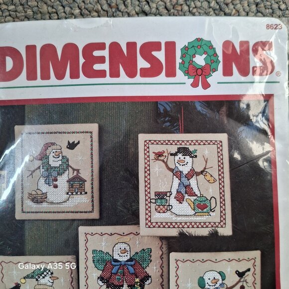 Dimensions Debbie Mumm Snow Pals Ornaments Cross Stitch Kit  Stamped Cotton Fabr - Picture 5 of 6